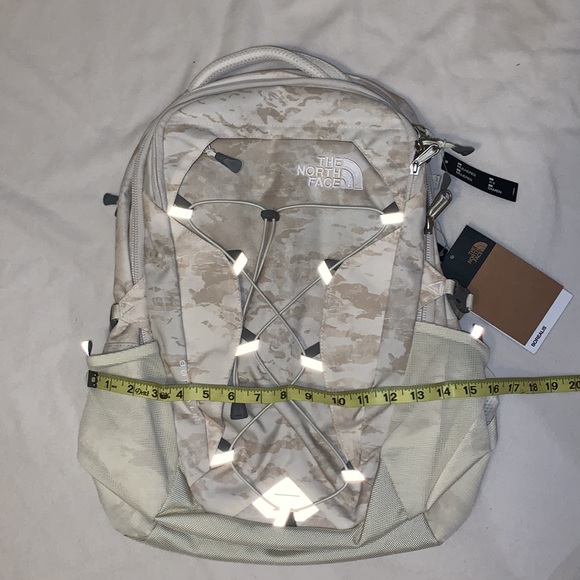 NWT The North Face Borealis Backpack - Picture 10 of 10